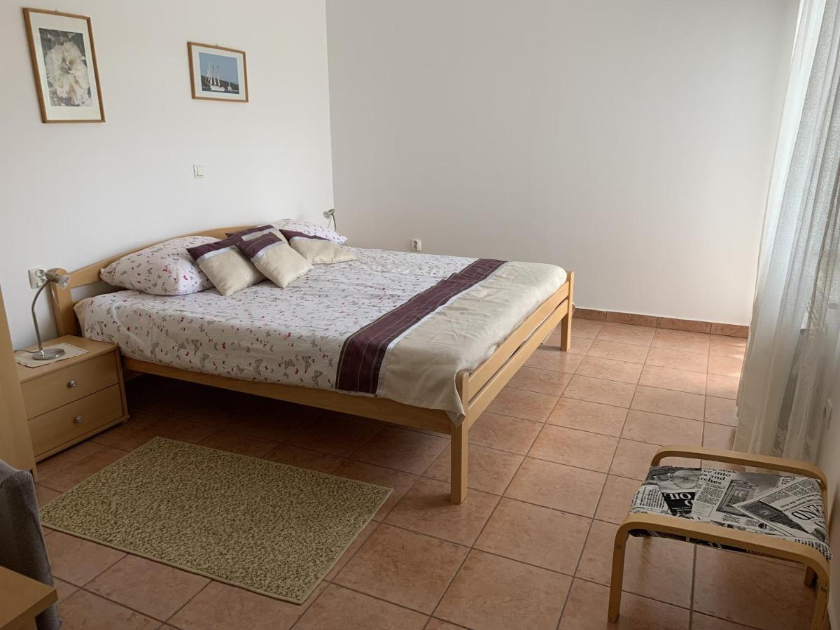 Apartments With A Parking Space Rabac, Labin - 7410 Exteriör bild